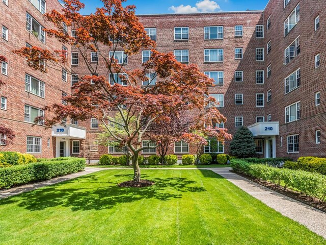 210 Pelham Rd Unit 6H, New Rochelle, NY 10805 - view of apartment building / complex
