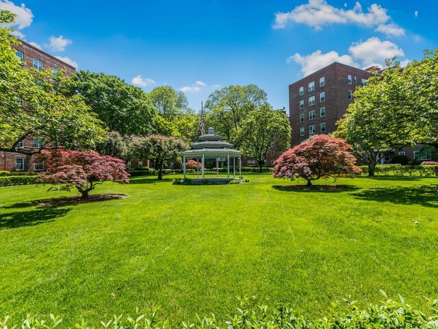 210 Pelham Rd Unit 6H, New Rochelle, NY 10805 - view of grassy yard with a gazebo