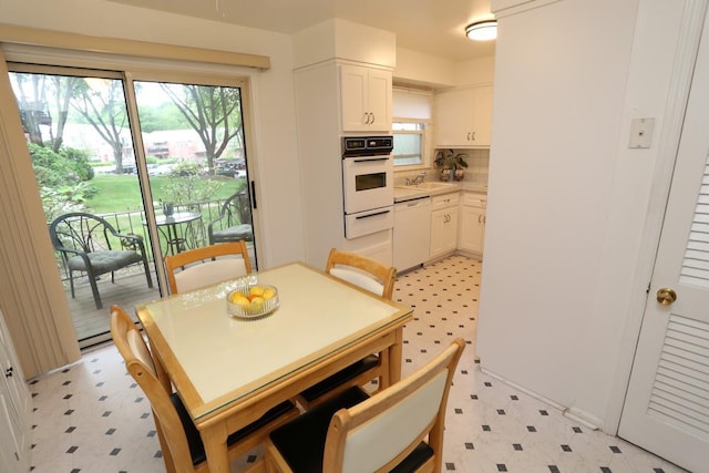 35 Bon Aire Cir Unit 8113, Suffern, NY 10901 - dining area featuring light floors