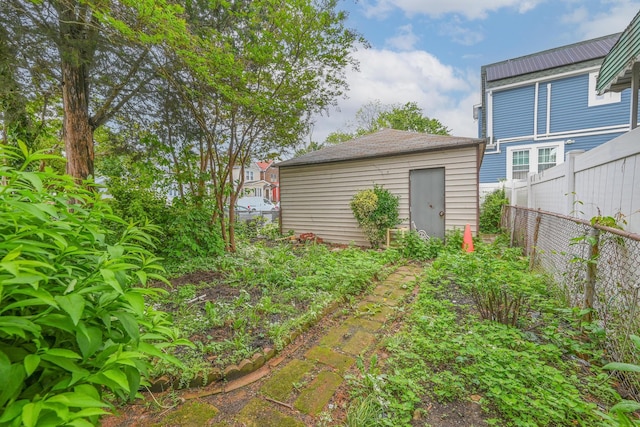 139-01 Linden Blvd, South Ozone Park, NY 11436 - view of yard with fence and an outbuilding