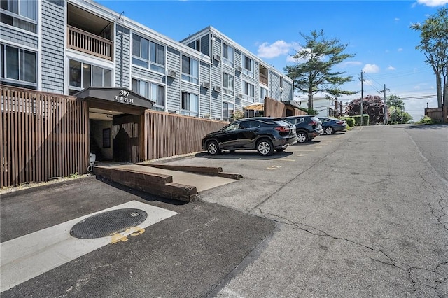 397 N Broadway Unit 3E, Yonkers, NY 10701 - view of uncovered parking lot