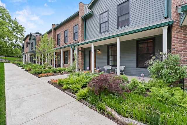 17 River Ridge Court, Beacon, NY 12508 - view of front of home with a porch and brick siding