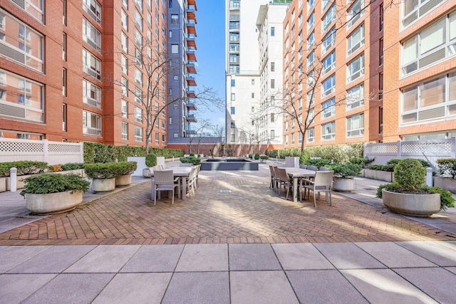 555 W 23rd St Unit S3Q, New York Manhattan, NY 10011 - view of community with outdoor dining space