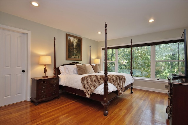 4 Southview Rd, Chappaqua, NY 10514 - bedroom with wood finished floors, baseboards, and recessed lighting