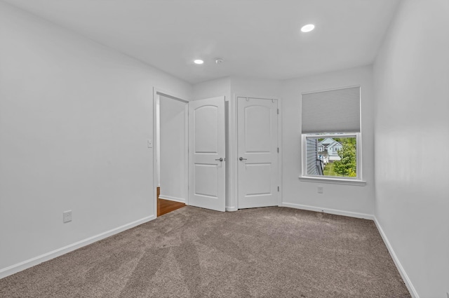 37 Lindentree Ln, Middletown, NY 10940 - unfurnished bedroom featuring carpet floors, baseboards, and recessed lighting