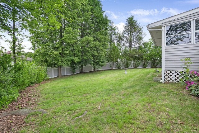 2 Mohican Rd, Newburgh, NY 12550 - view of yard