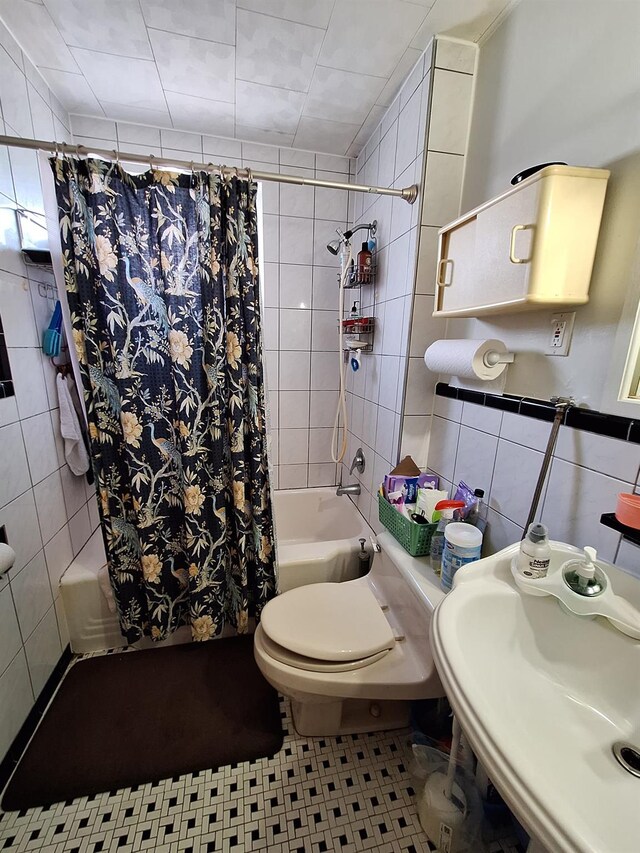237-20 93rd Ave, Bellerose, NY 11426 - photo 36