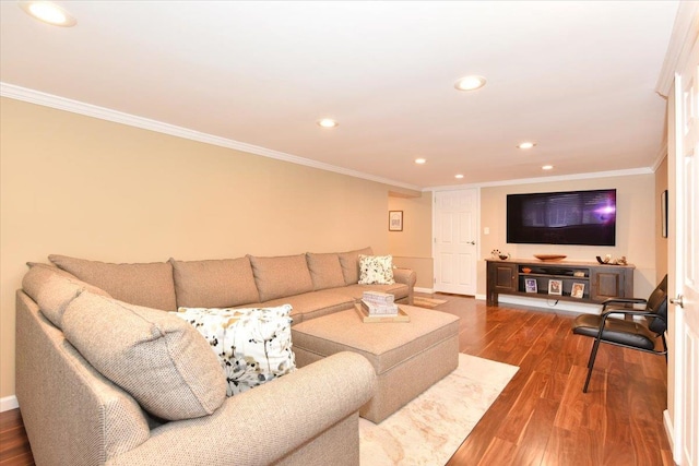 10 Linda Ln, Plainview, NY 11803 - living area featuring dark wood finished floors, recessed lighting, ornamental molding, and baseboards