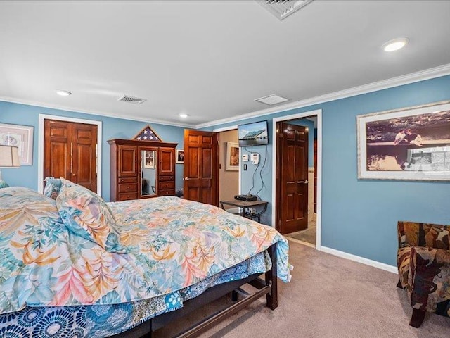 carpeted bedroom featuring recessed lighting, crown molding, and baseboards