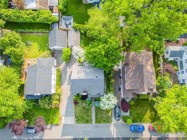 5 Cary Rd, Great Neck, NY 11021 - aerial perspective of suburban area