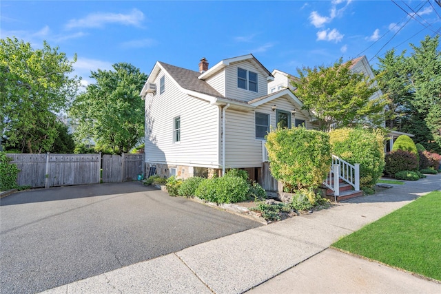 27 Locust St, Greenvale, NY 11548 - photo 2