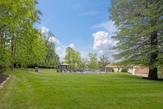 8 Stark Ct, New City, NY 10956 - view of yard with a gazebo