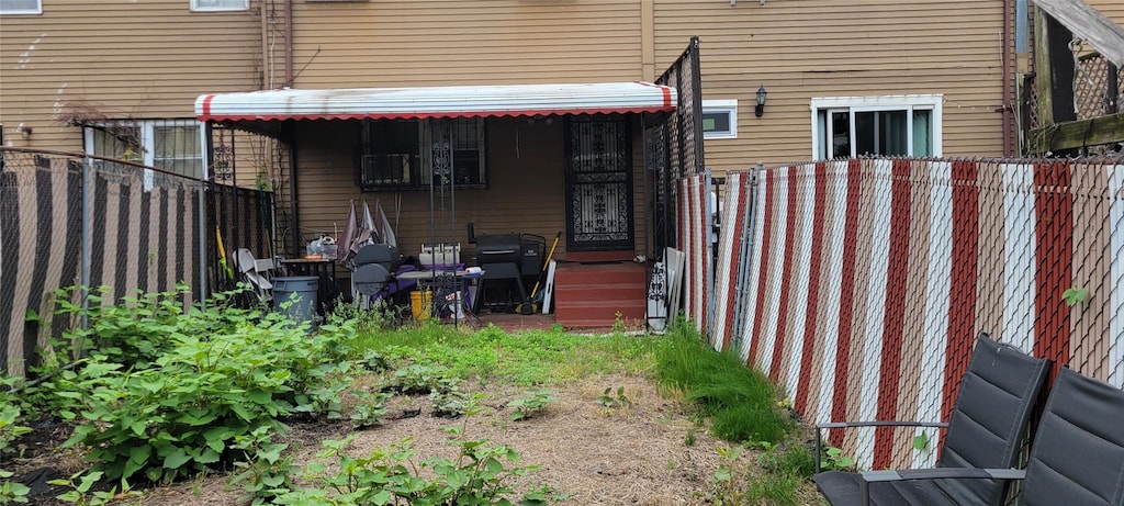 580 Schenck Ave, Brooklyn, NY 11207 - rear view of property with fence
