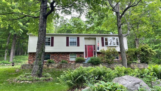 294 Rte 292, Holmes, NY 12531 - bi-level home with brick siding