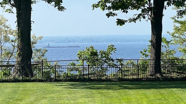 5 Cedar Ln, Glen Cove, NY 11542 - water view