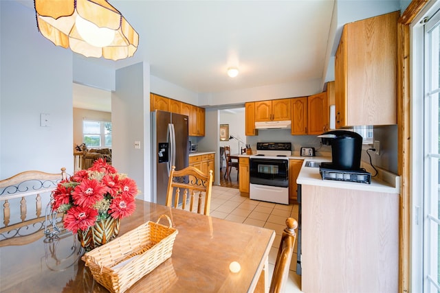 7 Ross Ln, Middletown, NY 10941 - dining area with light tile patterned floors