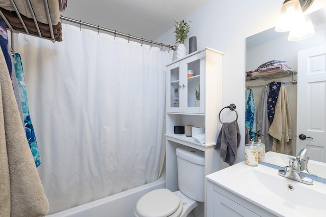 449 Terry Blvd, Holbrook, NY 11741 - full bath with toilet, vanity, and shower / bath combo with shower curtain
