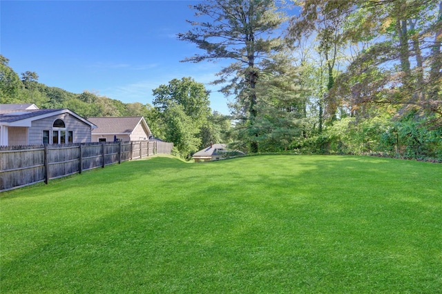 5 The Promenade, Glen Head, NY 11545 - view of yard