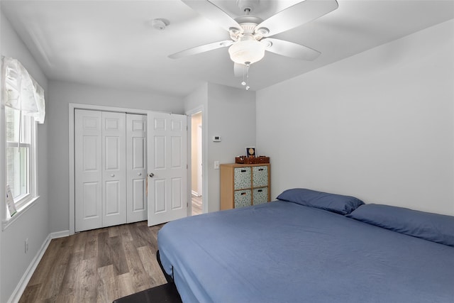 420 Fourth Rd, Wappingers Falls, NY 12590 - bedroom featuring wood finished floors, baseboards, a closet, and a ceiling fan
