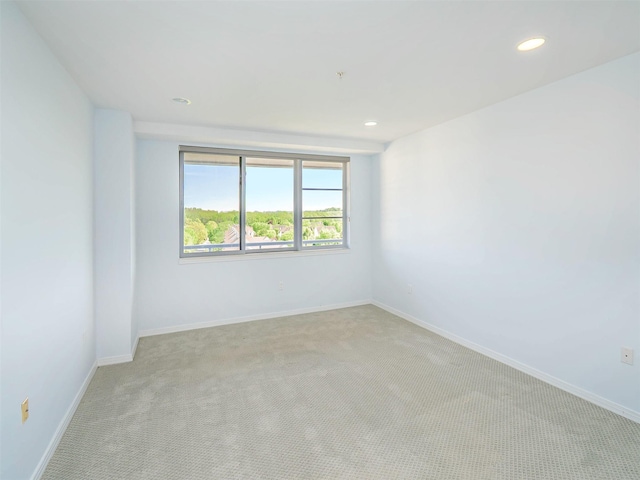 100 Harbor View Dr Unit 515, Port Washington, NY 11050 - empty room featuring light carpet, recessed lighting, and baseboards