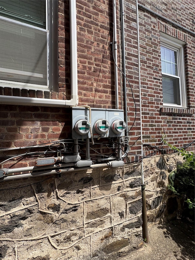 4279 Oneida Ave, Bronx, NY 10470 - exterior view of brick siding and electric meter