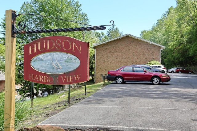 100 Dowd St Unit C12, Haverstraw, NY 10927 - community / neighborhood sign with uncovered parking