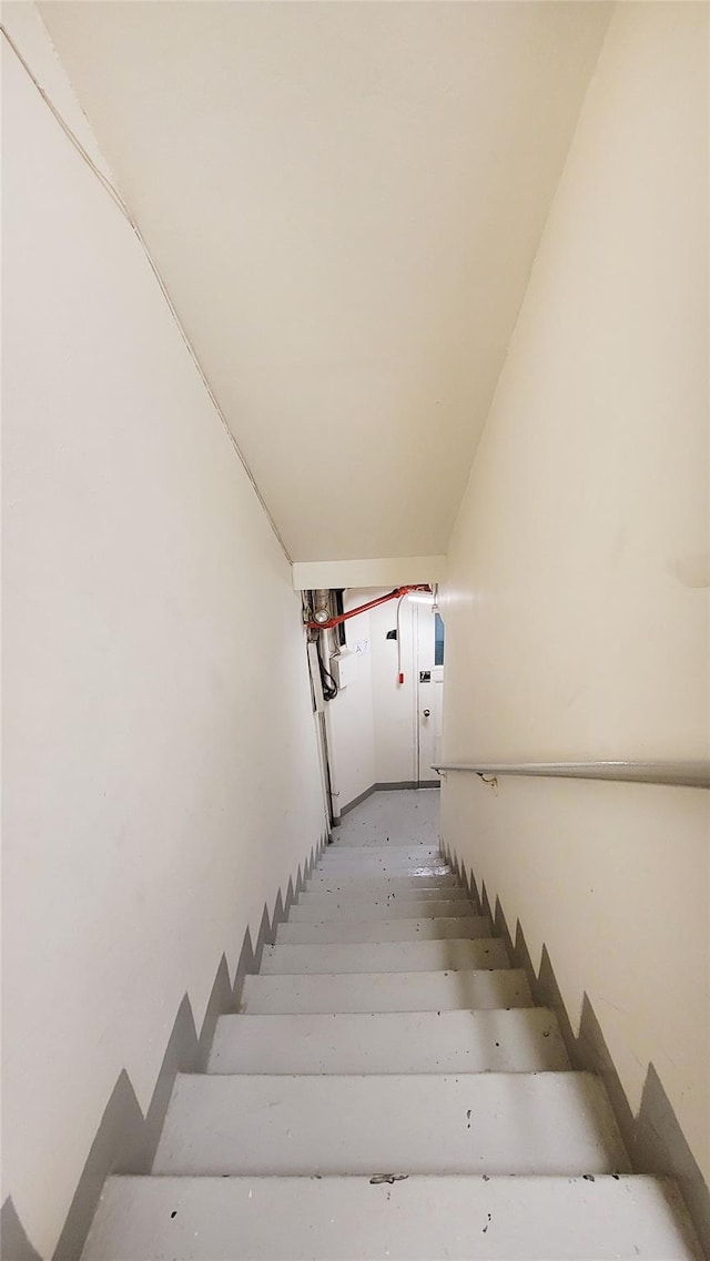 99-72 66rd Unit 7Aa, Rego Park, NY 11374 - view of stairway