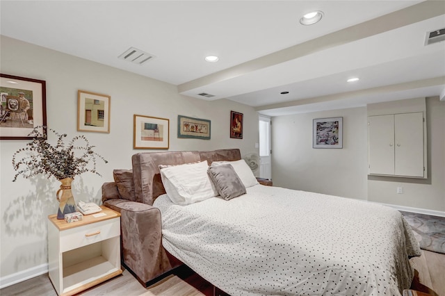 1 Exeter Pl, Glen Head, NY 11545 - bedroom featuring light wood-style flooring, recessed lighting, and baseboards