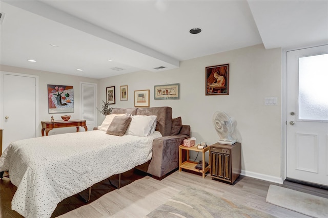 1 Exeter Pl, Glen Head, NY 11545 - bedroom featuring light wood-type flooring, baseboards, and recessed lighting