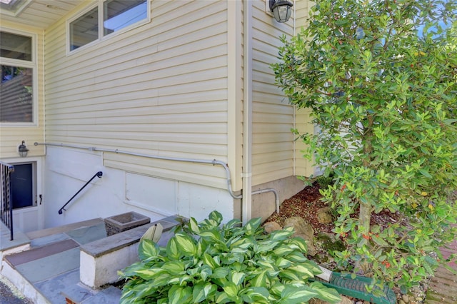 1 Exeter Pl, Glen Head, NY 11545 - view of side of home
