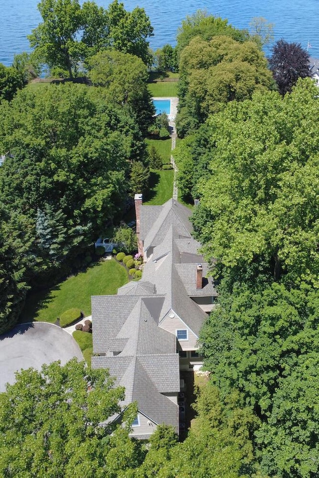 7 Cedar Ln, Glen Cove, NY 11542 - view from above of property featuring a large body of water