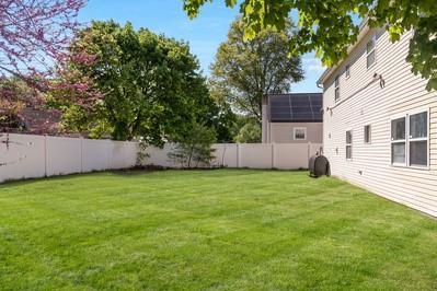 8 Hilltop Ave, West Babylon, NY 11704 - view of yard