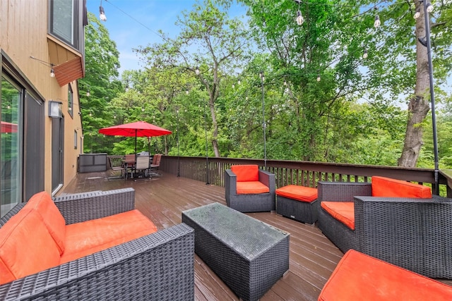 30 Apple Hill Dr, Cortlandt Manor, NY 10567 - deck with outdoor dining space and outdoor lounge area