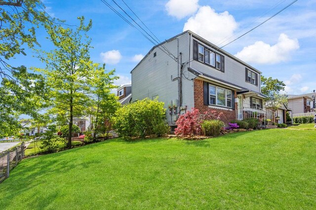 1403 James St, Elmont, NY 11003 - photo 4
