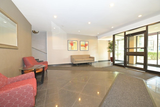 4 Birchwood Ct Unit 2K, Mineola, NY 11501 - community lobby with recessed lighting