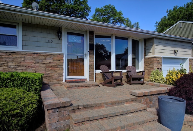 55 Richfield St, Plainview, NY 11803 - entrance to property with stone siding