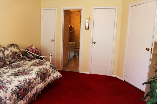 1 Rose Ct, East Islip, NY 11730 - bedroom featuring carpet floors, baseboards, and ensuite bathroom