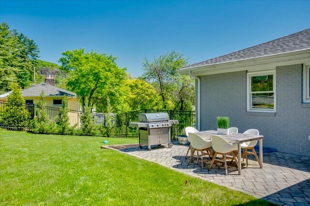 530 N Midland Ave N, Nyack, NY 10960 - view of yard with a patio area