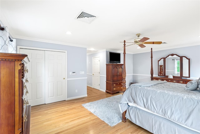 306 Mountain Rd, Pleasantville, NY 10570 - bedroom featuring light wood-style floors, ornamental molding, a closet, and recessed lighting