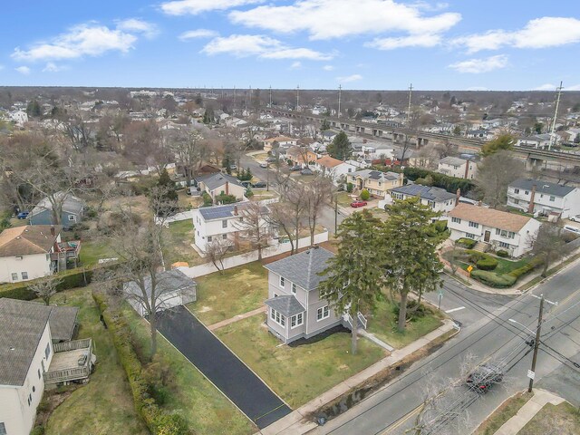 141 Park Ave, Lindenhurst, NY 11757 - photo 24