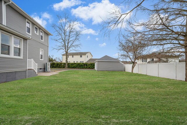 141 Park Ave, Lindenhurst, NY 11757 - photo 28