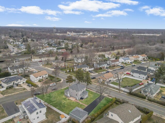 141 Park Ave, Lindenhurst, NY 11757 - photo 29