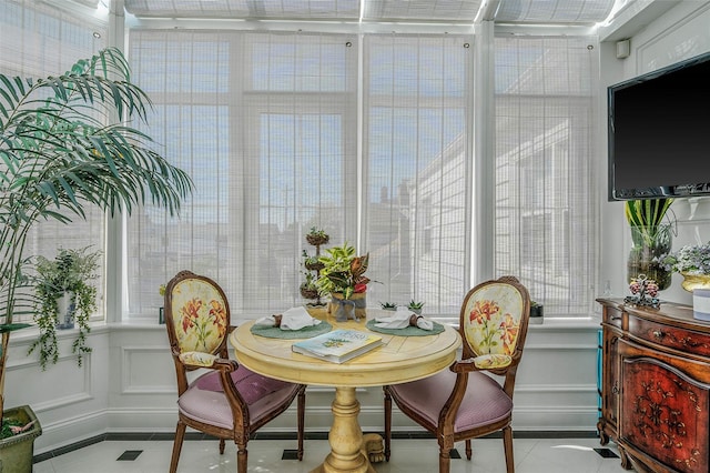 100 Mark Ln, Atlantic Beach, NY 11509 - view of sunroom / solarium