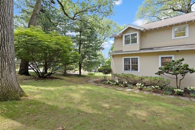 7 Ravine Dr, Hastings-On-Hudson, NY 10706 - view of grassy yard