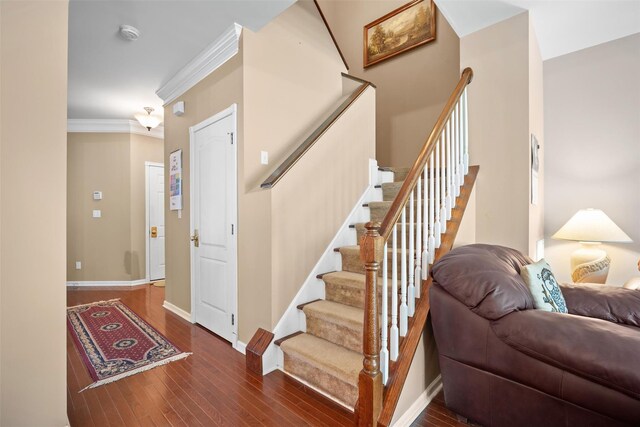 837 Huntington Dr Unit 152, Fishkill, NY 12524 - entrance foyer featuring wood finished floors, stairway, baseboards, and crown molding