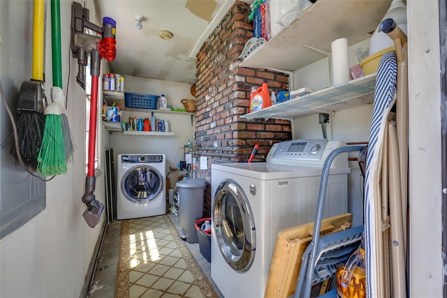 98 Bluespruce Rd, Levittown, NY 11756 - laundry area with independent washer and dryer