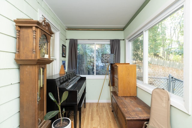137C Shore Rd, Mount Sinai, NY 11766 - living area featuring light wood-style flooring and baseboards