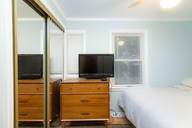 137C Shore Rd, Mount Sinai, NY 11766 - bedroom featuring ornamental molding and a closet