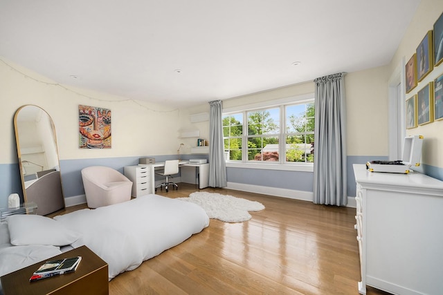 1015 Seven Oaks Ln, Mamaroneck, NY 10543 - bedroom featuring wood finished floors and baseboards