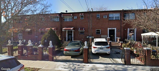 582 Hendrix St, Brooklyn, NY 11207 - view of property